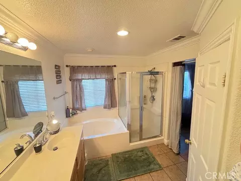 Bath - 3609 Cobb, Lancaster, CA 93535 photo 1 of 6