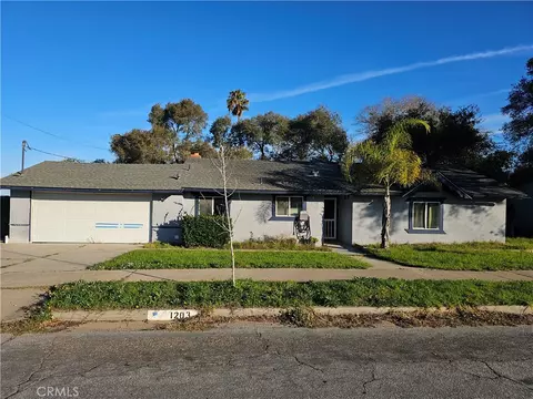 1203 Bauer, Santa Maria, CA 93455