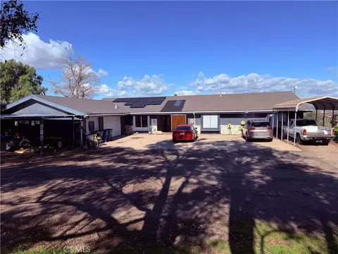 2075 Cambridge Way, Santa Maria, CA 93454