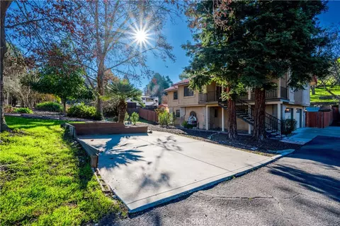 Exterior - 616 Jackson Dr, Paso Robles, CA 93446 photo 5 of 18