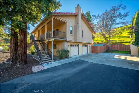 Exterior - 616 Jackson Dr, Paso Robles, CA 93446 photo 6 of 18