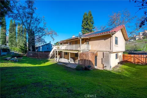 Exterior - 616 Jackson Dr, Paso Robles, CA 93446 photo 13 of 18
