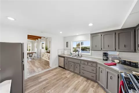 Kitchen - 2873 2871 Studio Dr, Cayucos, CA 93430 photo 1 of 6