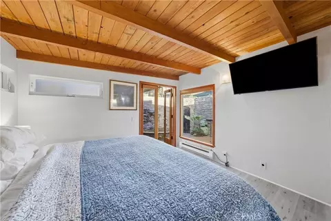 Bedroom - 2873 2871 Studio Dr, Cayucos, CA 93430 photo 10 of 12