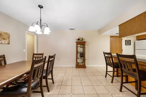 Dining - 834 Nicklaus, Paso Robles, CA 93446 photo 2 of 3