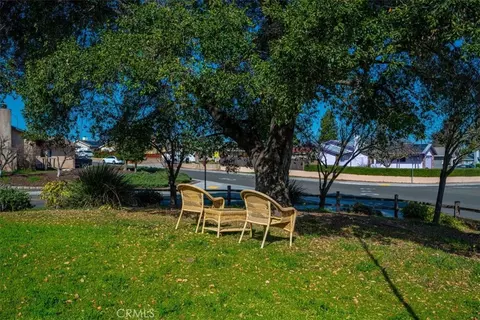 Exterior - 834 Nicklaus, Paso Robles, CA 93446 photo 5 of 7