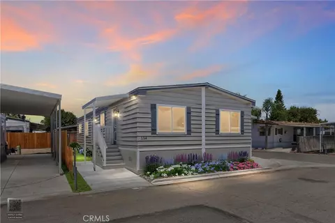114 Cedarwood Ln, Bakersfield, CA 93308