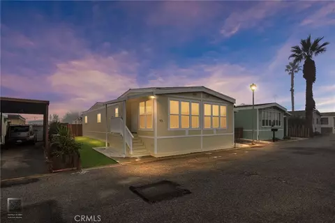 53 Cedarwood Ln, Bakersfield, CA 93308