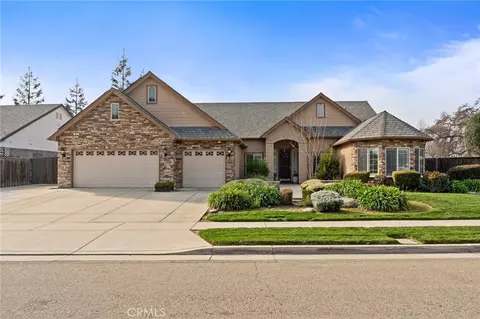 321 N Preston, Visalia, CA 93291
