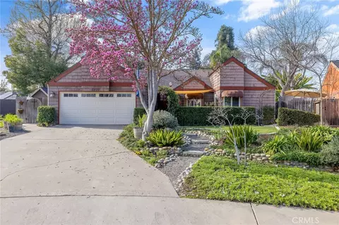 1909 E Andrea Ct, Visalia, CA 93292