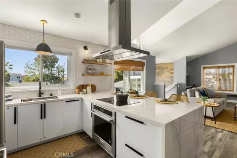 1041 Longbranch Ave, Grover Beach, CA 93433