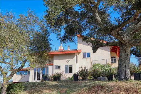 7840 Cougar Rdg, Santa Maria, CA 93454