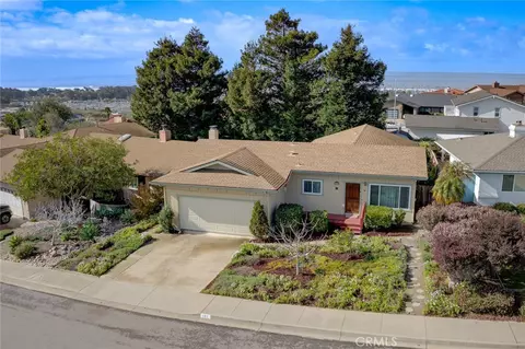 171 Surf St, Pismo Beach, CA 93449