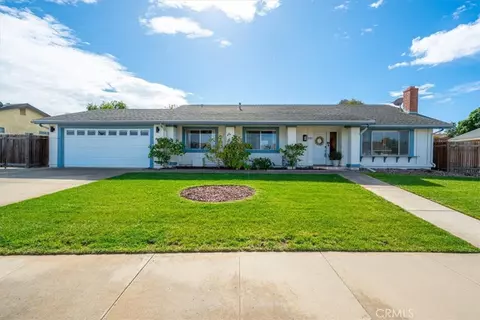 1402 Revere St, Santa Maria, CA 93455