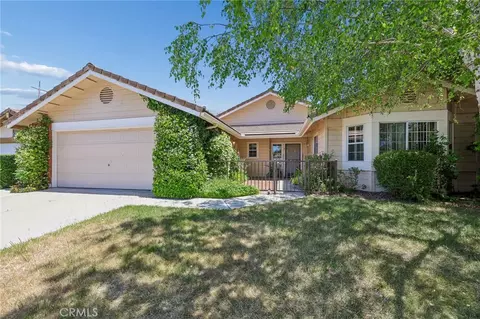 1720 Willowbank Ln, Paso Robles, CA 93446