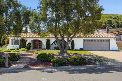 616 University, Lompoc, CA 93436