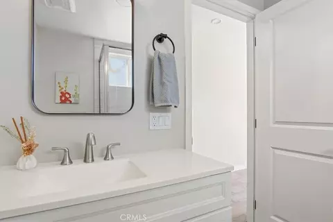 Bath - 143 Vine, Paso Robles, CA 93446 photo 8 of 8