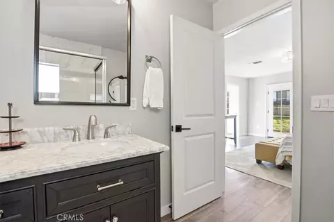 Bath - 143 Vine, Paso Robles, CA 93446 photo 1 of 8