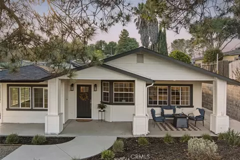 Exterior - 143 Vine, Paso Robles, CA 93446 photo 2 of 9