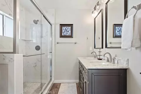 Bath - 143 Vine, Paso Robles, CA 93446 photo 2 of 8