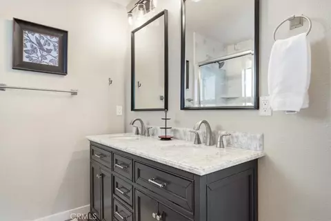 Bath - 143 Vine, Paso Robles, CA 93446 photo 3 of 8