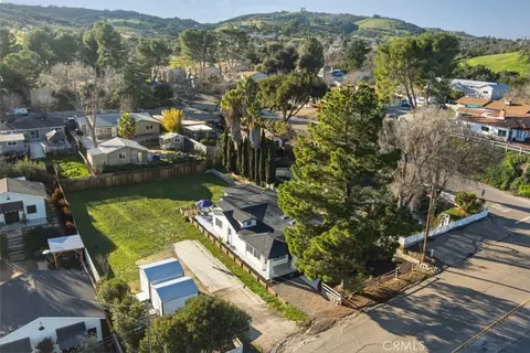View/Area - 143 Vine, Paso Robles, CA 93446 photo 2 of 2
