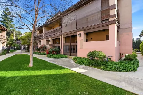 1142 N Gem St, Tulare, CA 93274