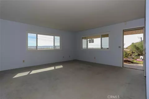 Living - 761 Riverside, Nipomo, CA 93444 photo 4 of 8