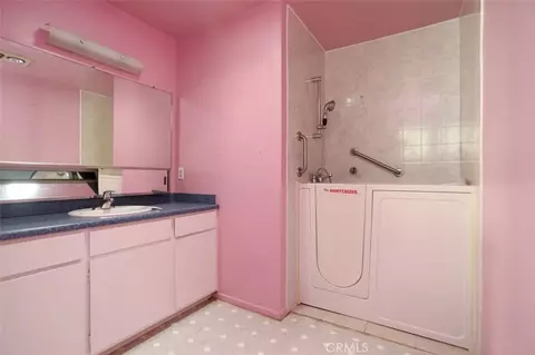 Bath - 761 Riverside, Nipomo, CA 93444 photo 4 of 5