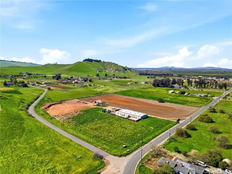 29557 Mehrten Dr, Exeter, CA 93221 photo 2