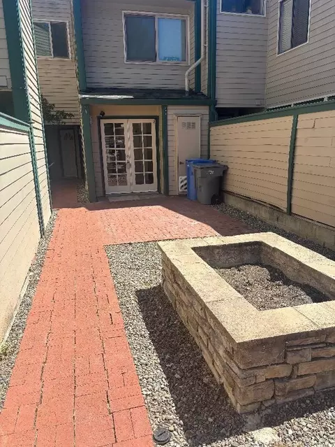 1445 Prefumo Cyn #20, San Luis Obispo, CA 93405