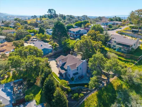 245 Robles Rd, Arroyo Grande, CA 93420