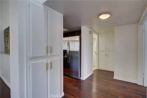 Entry Way - 1213 Iris Ct, Lompoc, CA 93436 photo 1 of 3