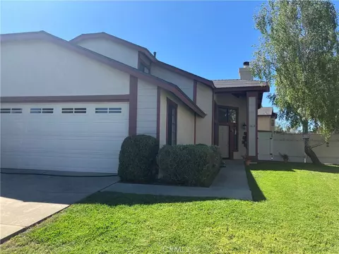 1213 Iris Ct, Lompoc, CA 93436