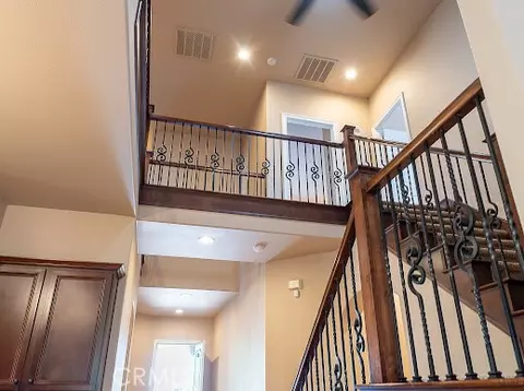 Entry Way - 549 Palomar, Lompoc, CA 93436 photo 3 of 10