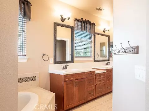 Bath - 549 Palomar, Lompoc, CA 93436 photo 1 of 7