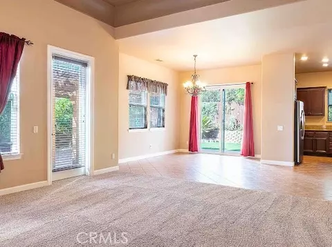 Living - 549 Palomar, Lompoc, CA 93436 photo 2 of 5