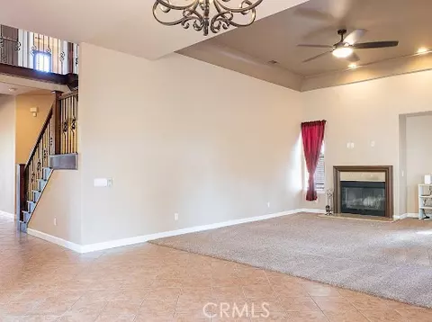 Living - 549 Palomar, Lompoc, CA 93436 photo 4 of 5