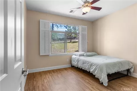 Bedroom - 26820 Stirrup, Tehachapi, CA 93561 photo 2 of 4