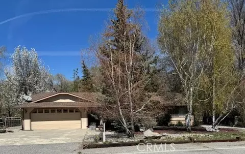 30081 Jamaica Dunes Dr, Tehachapi, CA 93561
