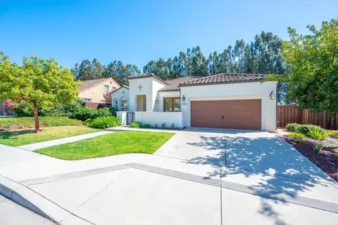 1152 Hastings Ct, Santa Maria, CA 93455