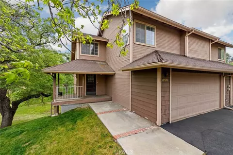 Exterior - 18520 Glenview Ct, Tehachapi, CA 93561 photo 3 of 8