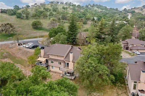 View/Area - 18520 Glenview Ct, Tehachapi, CA 93561 photo 5 of 5