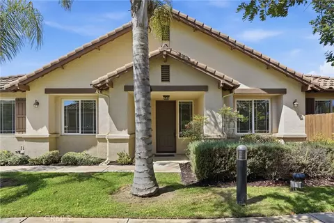 1717 Bilbao Dr, Santa Maria, CA 93454