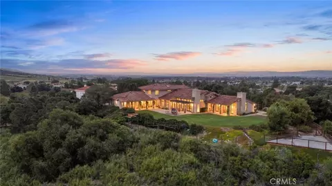 6048 Quail Ct, Santa Maria, CA 93455