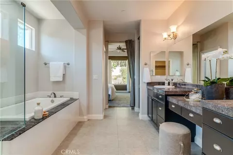Bath - 1018 Joseph Ct, Nipomo, CA 93444 photo 2 of 3