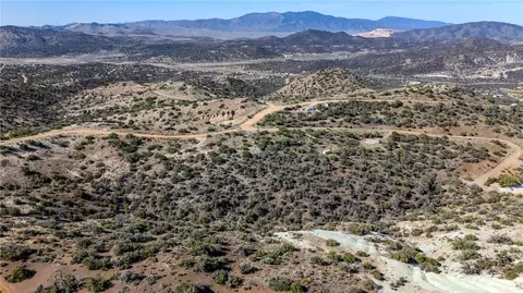 11101 Halter, Tehachapi, CA 93561 photo 3