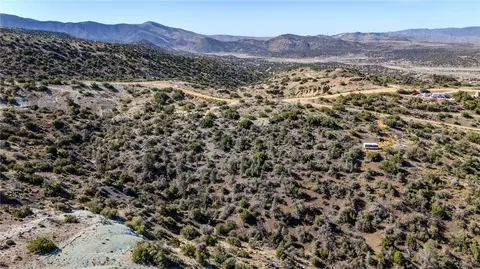 11101 Halter, Tehachapi, CA 93561 photo 4
