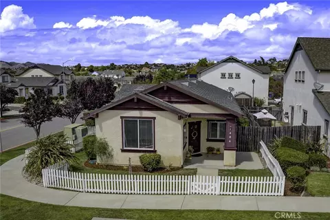 1484 Ash St, Arroyo Grande, CA 93420