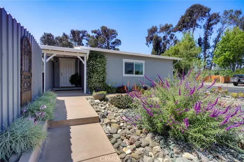 1602 Via Tropico, Santa Maria, CA 93454
